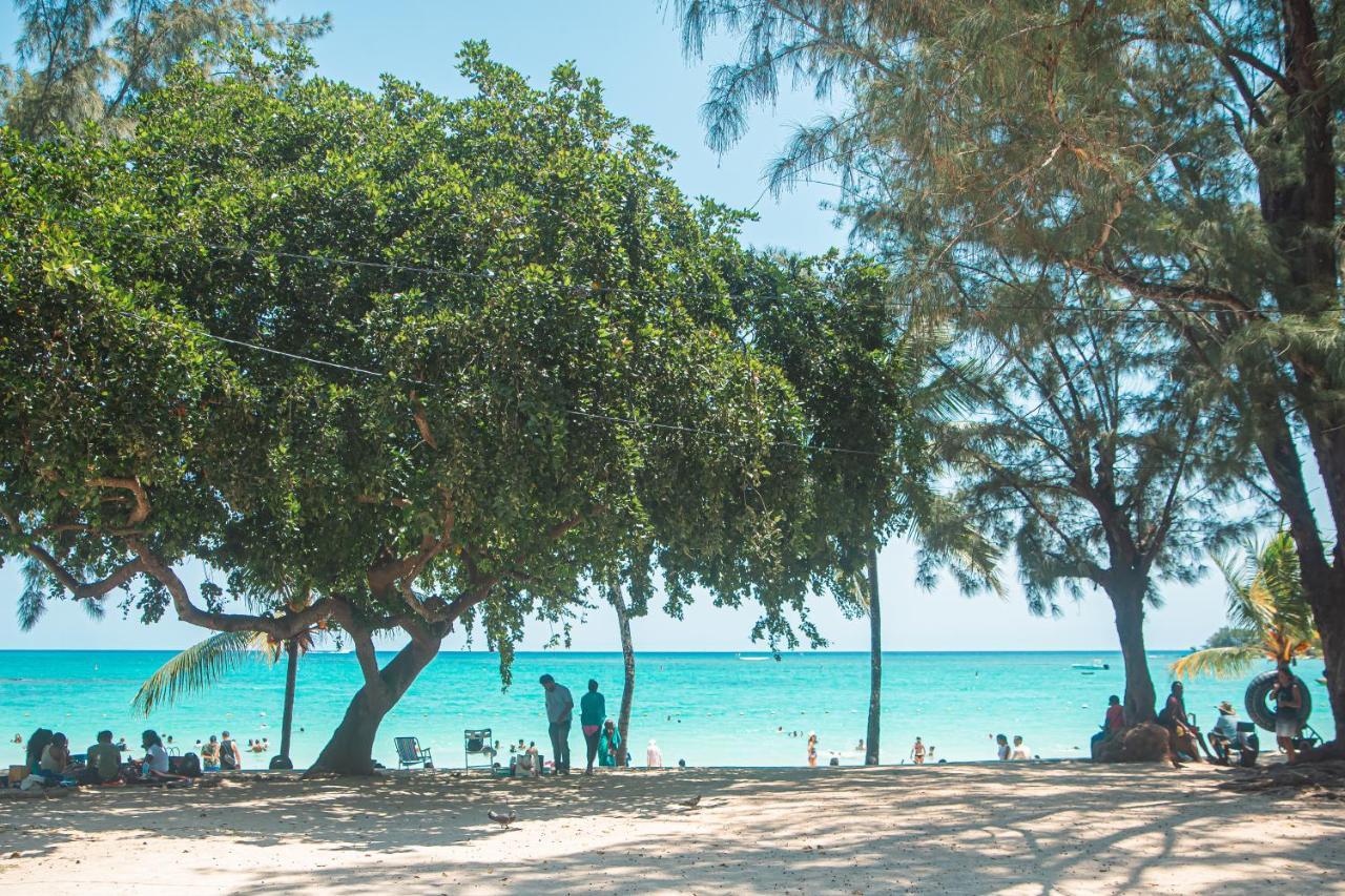 Gorgeous Kej In Pereybere 2 Bed Apartment Pereybere Beach Exterior foto